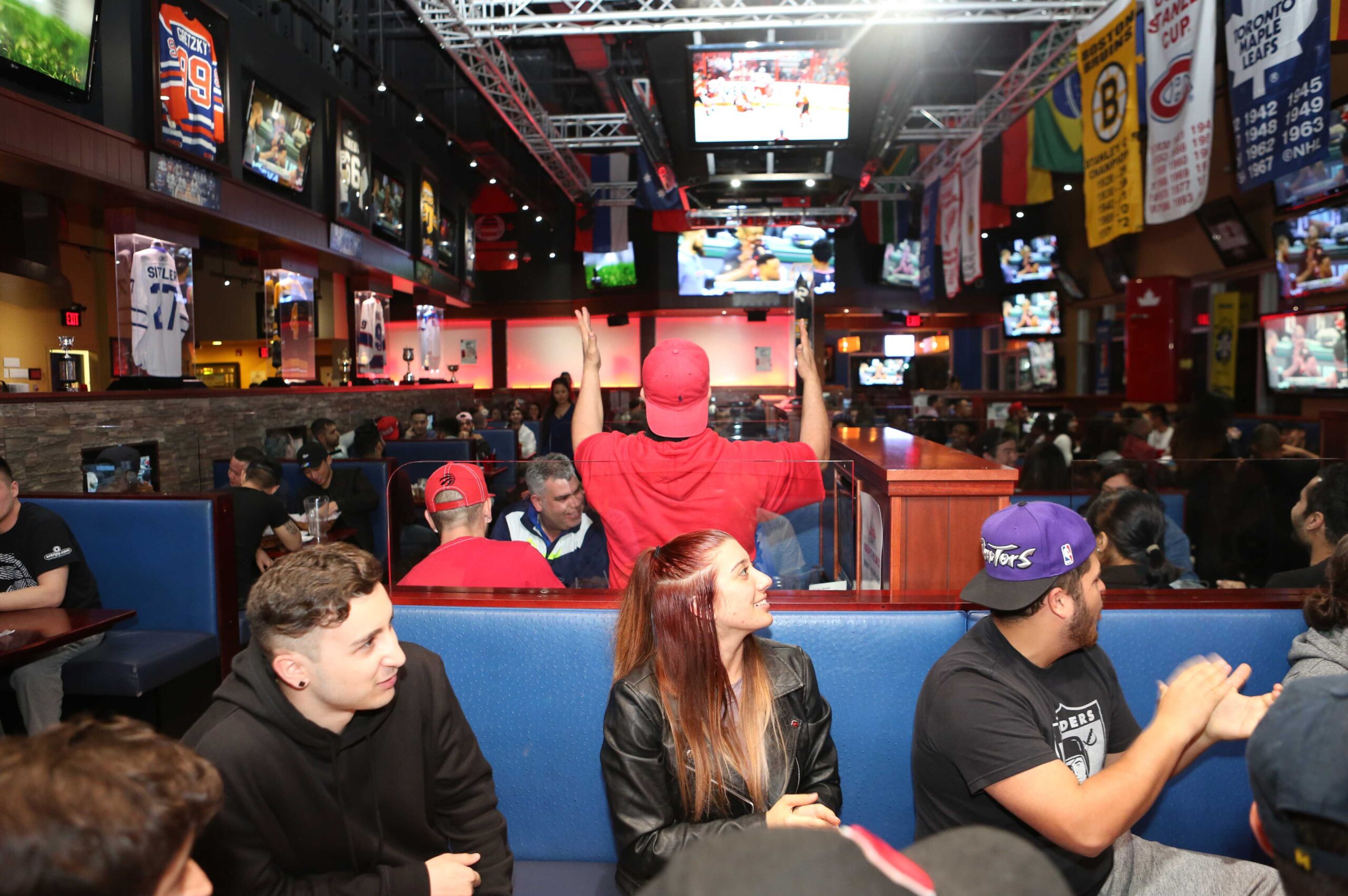 Inside of an AllStar Wings & Ribs location